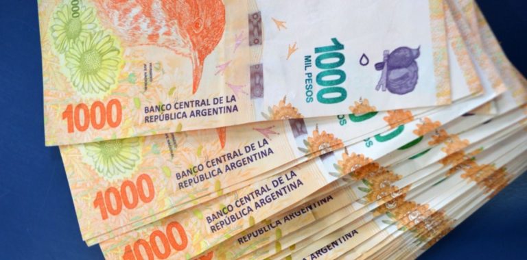 dinero plata
