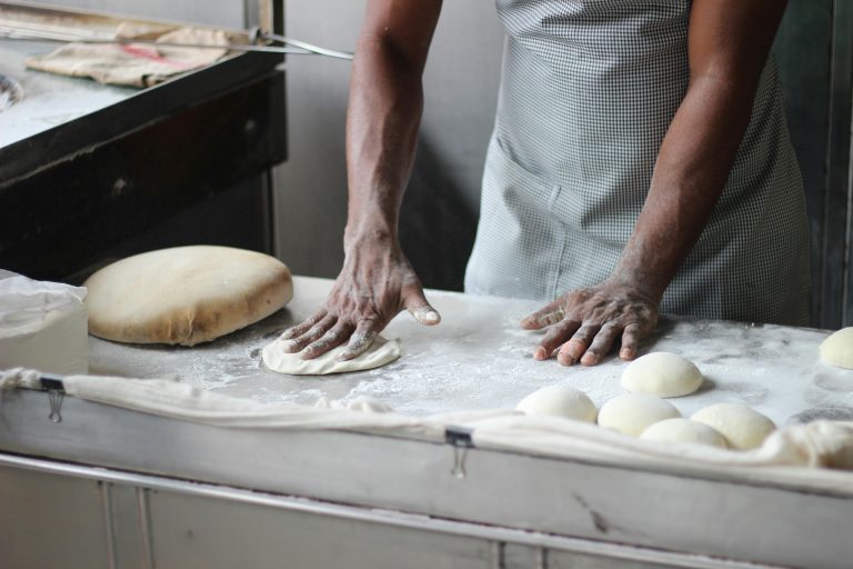 cocinero-panadero-panadería-pan