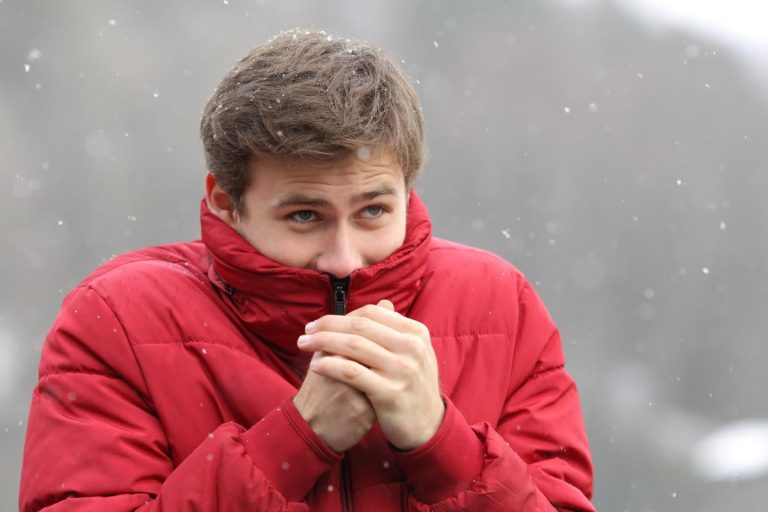 como_quitar_el_frio_del_cuerpo_en_invierno_53163_1200