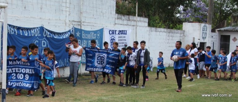 abrazo al club malvinas