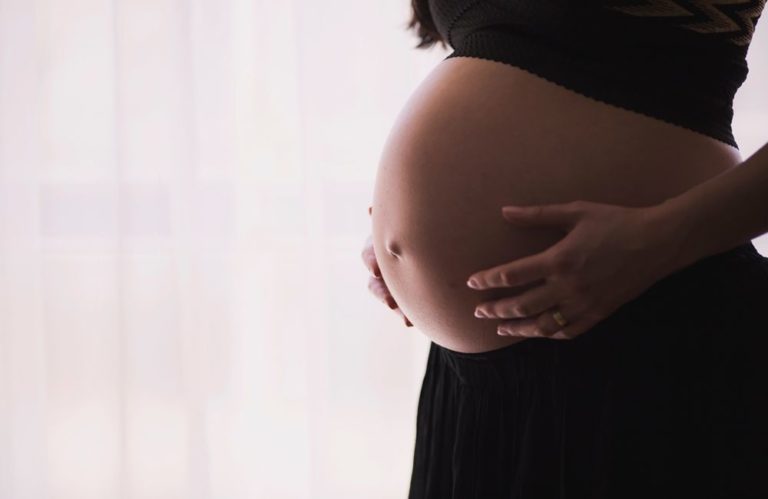 mujer embarazada