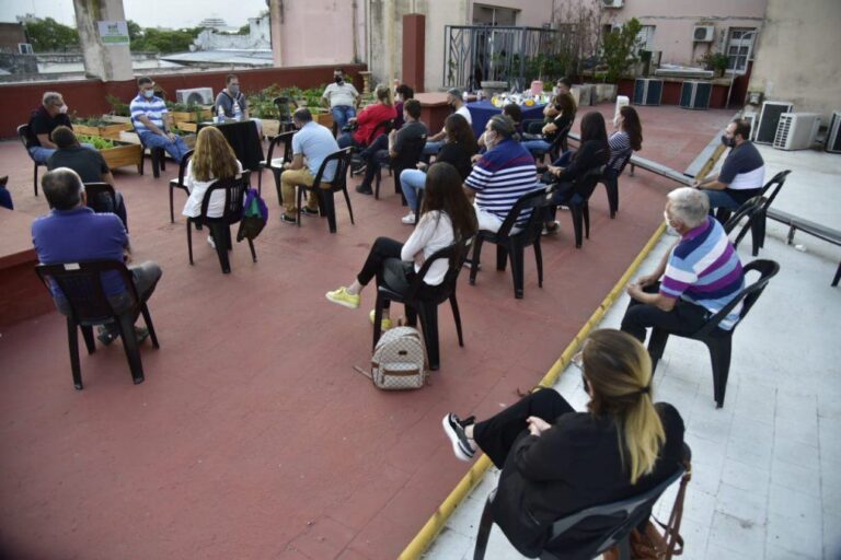 de-la-reunion-participaron-funcionarios-las-diferentes-areas-implicadas