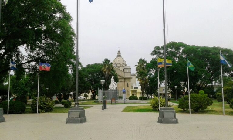 Plaza_Capitán_de_los_Andes