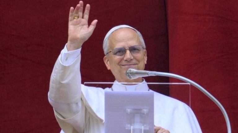 PAPA LEON XIV